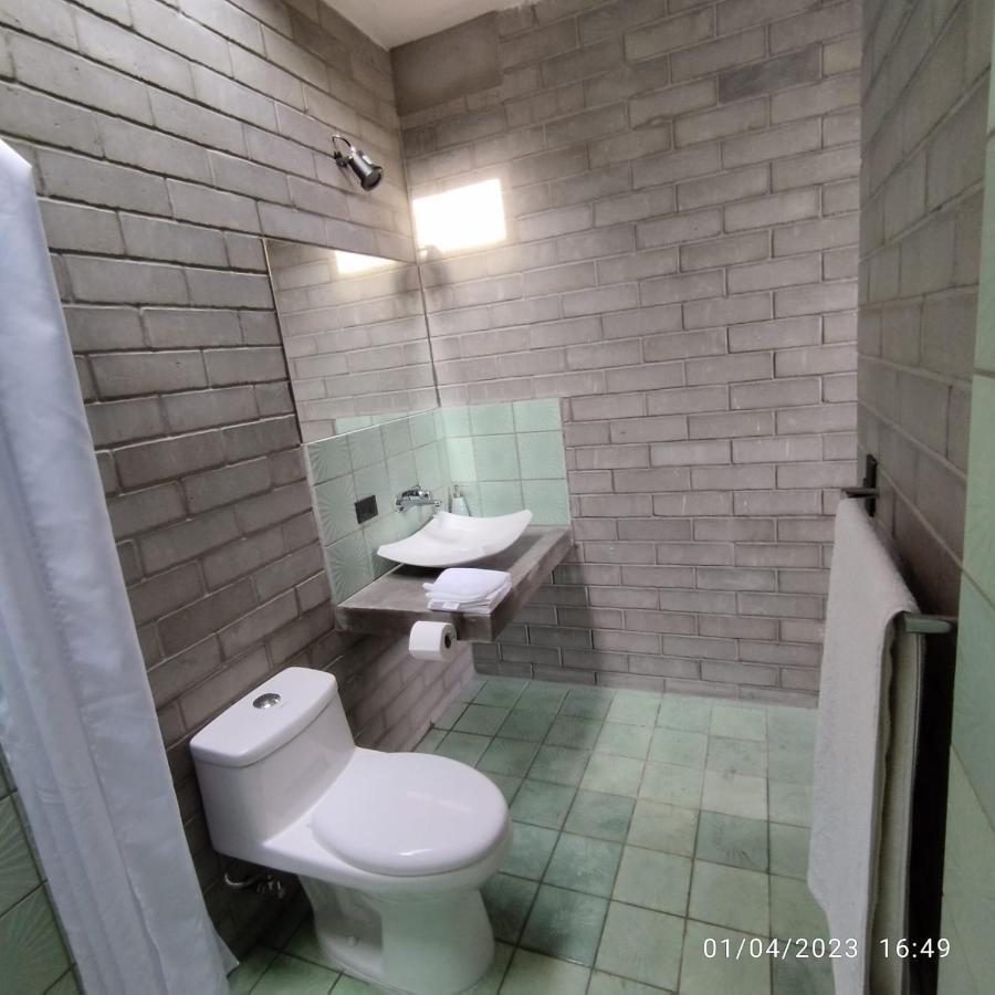 Hab Sencilla En Casa Pera Homestay *